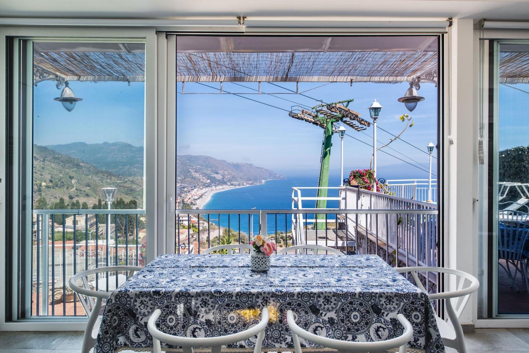 Dream View Suites Taormina Exterior foto