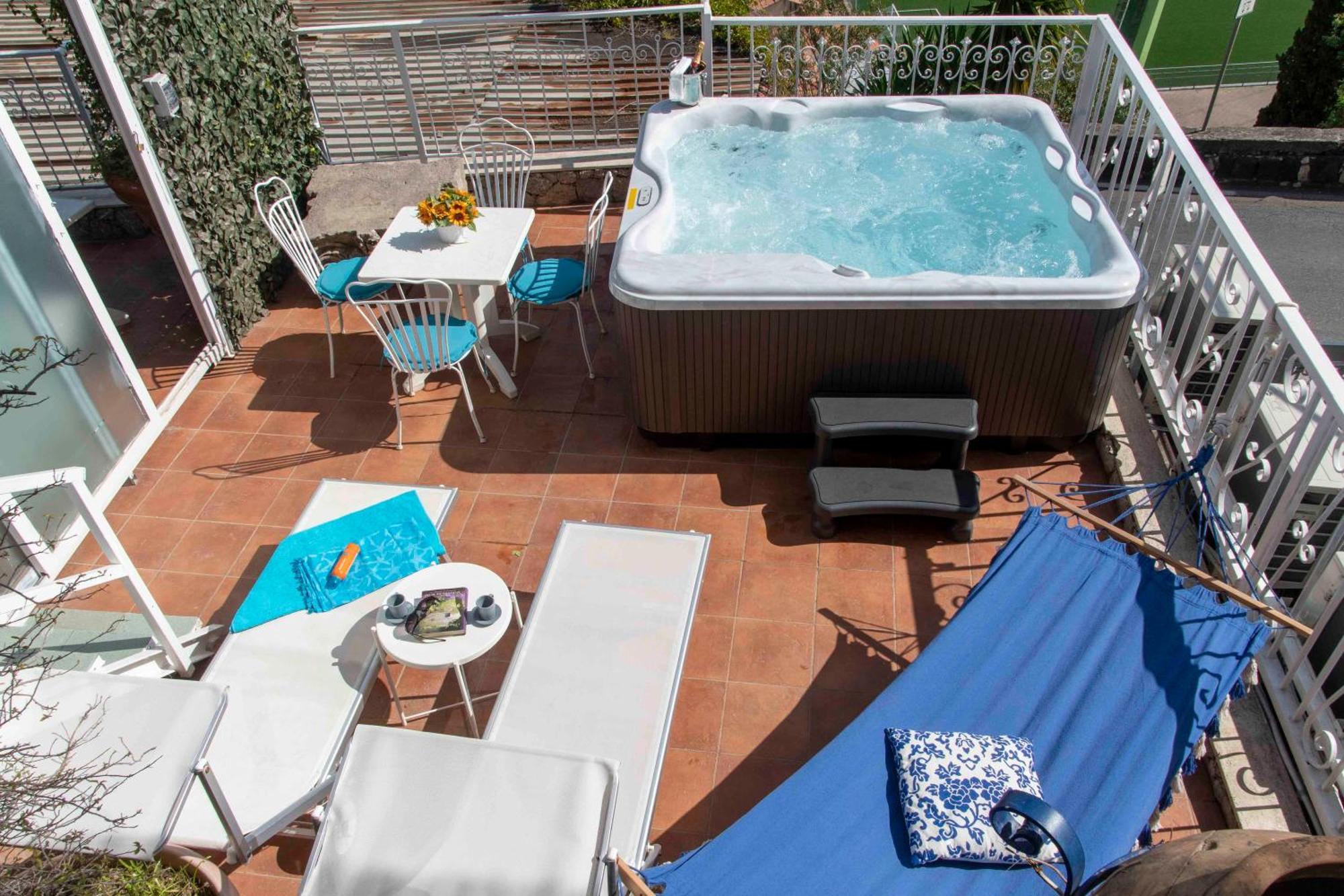 Dream View Suites Taormina Exterior foto